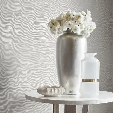 AT7900 | Onda - Pearl and Silver room view