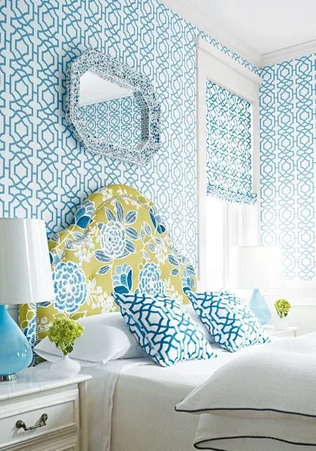 T13029 | Alston Trellis - Blue and White room view