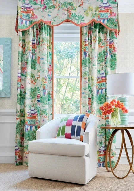 T20860 | T-Square - Cream room view