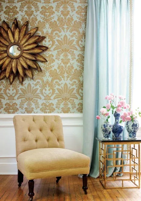 T3629 | West Indies Damask - Metallic Gold on Aqua room view