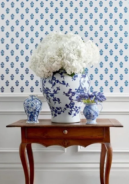 T36400 | Corwin - Navy on White room view