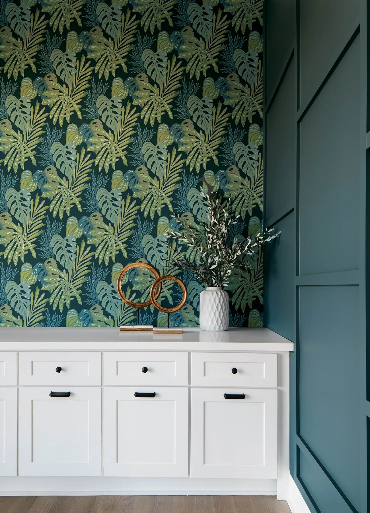 A-Street Prints Alocasia Green Tropical Foliage Wallpaper | Wallpaper Twins A-Street Prints Alocasia Green Tropical Foliage Wallpaper - SKU 4177-27739