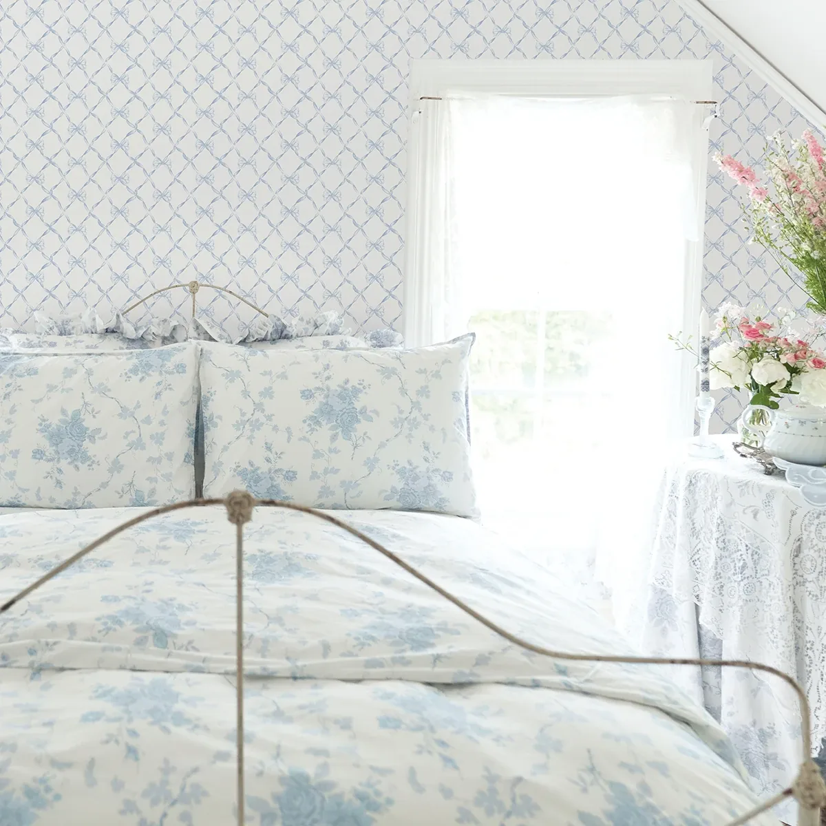 A-Street Prints Baby Bow Blue Bella Ribbon Ribbon Trellis Wallpaper | Wallpaper Twins A-Street Prints Baby Bow Blue Bella Ribbon Ribbon Trellis Wallpaper - SKU AST4168
