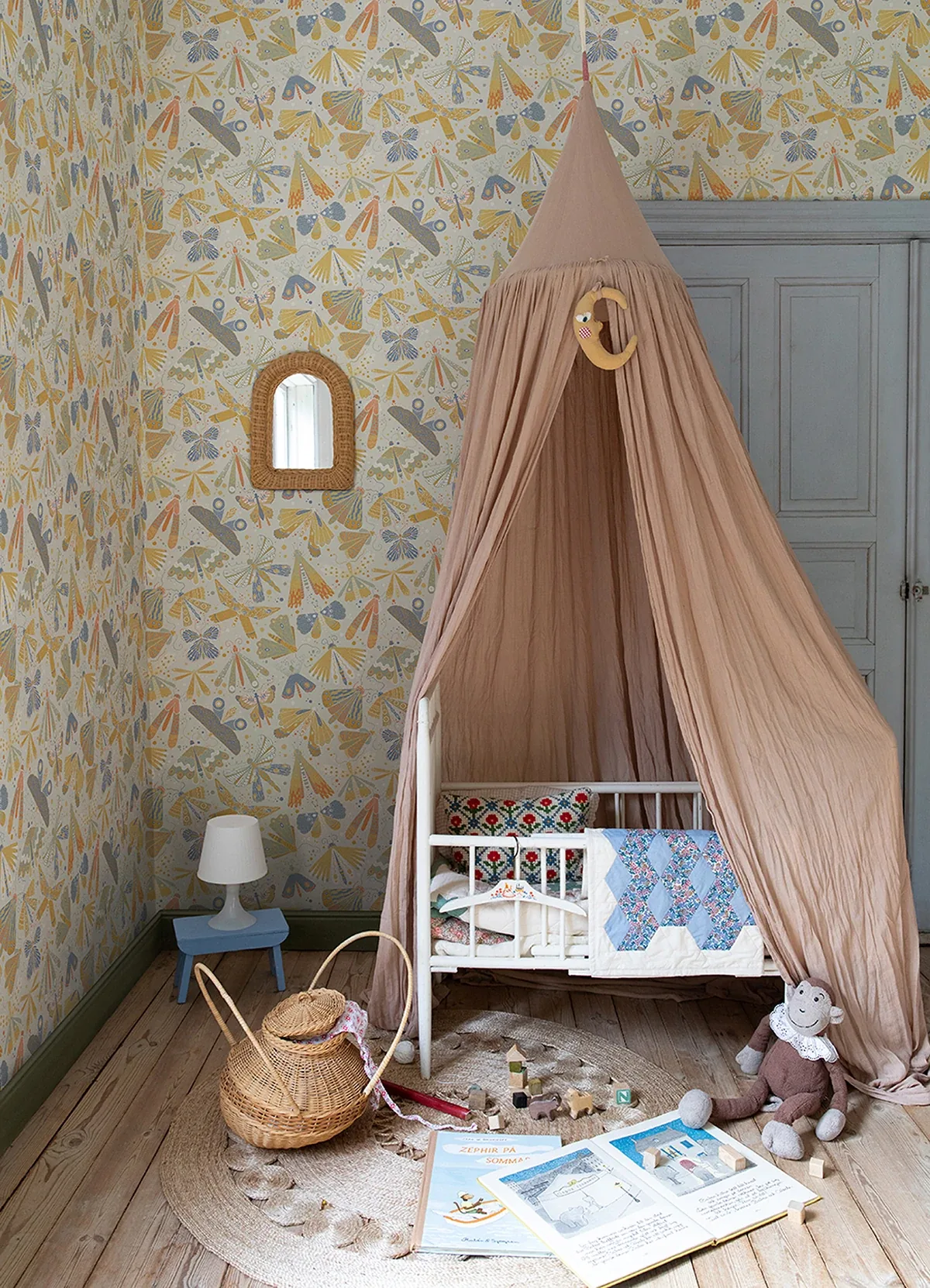 A-Street Prints Flyga Gold Bonanza Wallpaper | Wallpaper Twins A-Street Prints Flyga Gold Bonanza Wallpaper - SKU 4111-63023