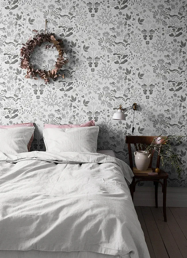 A-Street Prints Groh Grey Floral Wallpaper | Wallpaper Twins A-Street Prints Groh Grey Floral Wallpaper - SKU 4143-22029