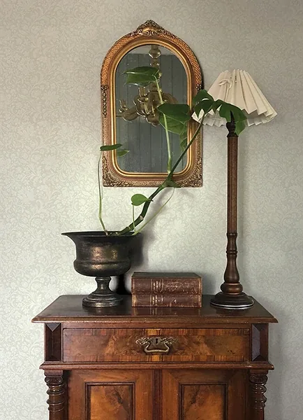 A-Street Prints Hague Ivory Floral Trail Wallpaper | Wallpaper Twins A-Street Prints Hague Ivory Floral Trail Wallpaper - SKU 4173-27629