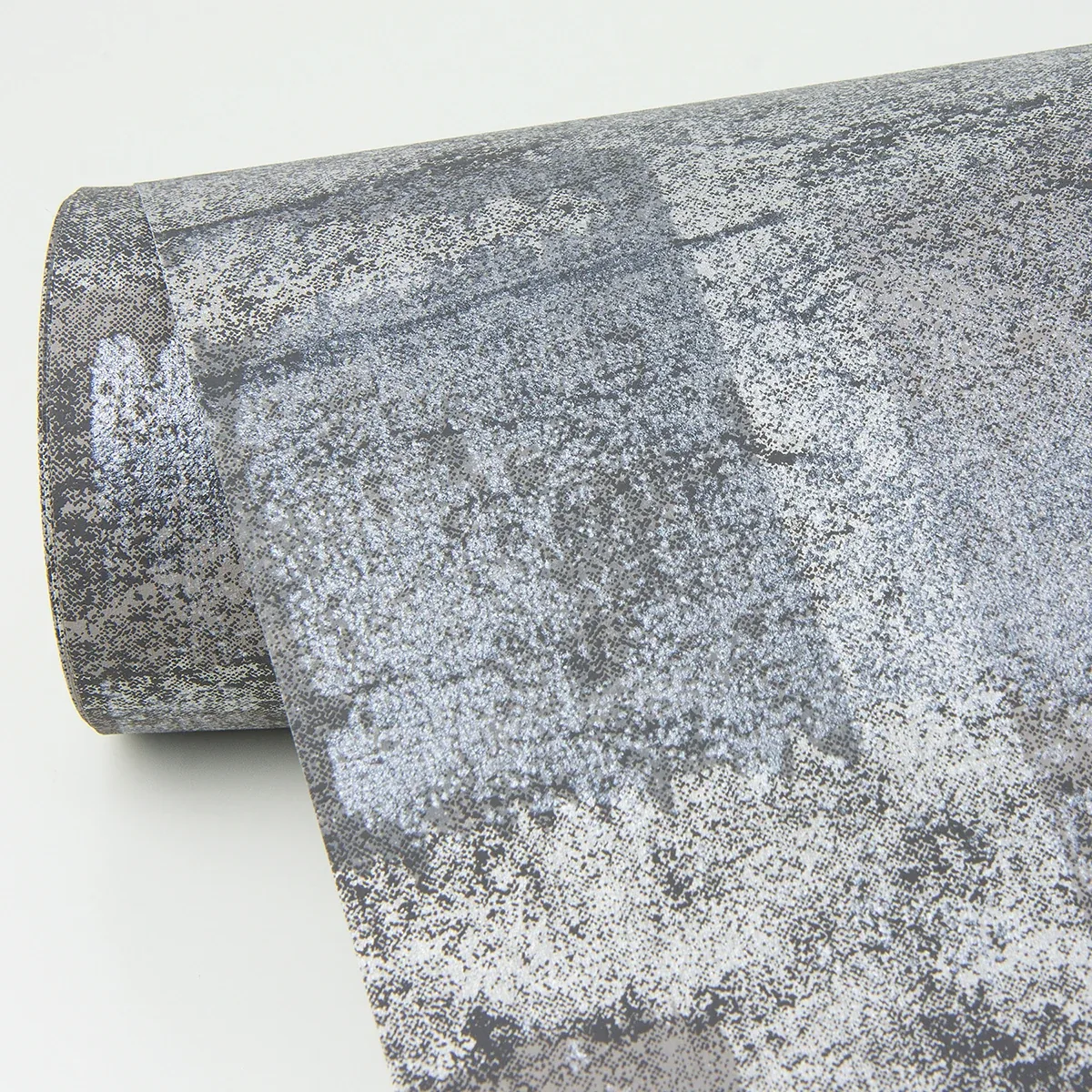 4019-86407 | Pele Silver Distressed Wallpaper