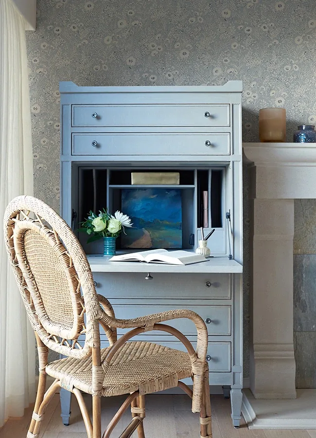 Brewster Home Fashions Agathon Light Blue Floral Wallpaper | Wallpaper Twins Brewster Home Fashions Agathon Light Blue Floral Wallpaper - SKU 4072-70050