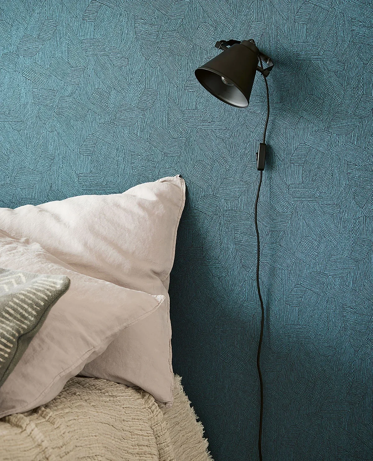 Brewster Home Fashions Clio Blue Lined Geometric Wallpaper - SKU EJ318006