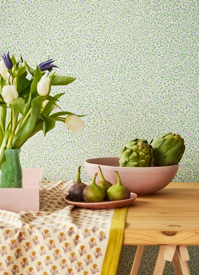 Brewster Home Fashions Marguerite Periwinkle Floral Wallpaper | Wallpaper Twins Brewster Home Fashions Marguerite Periwinkle Floral Wallpaper - SKU 316053