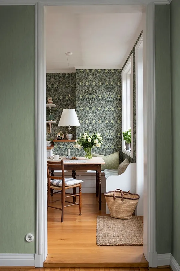 Brewster Home Fashions Oxford Union Sea Green Floral Vines Wallpaper - SKU 4171-82047