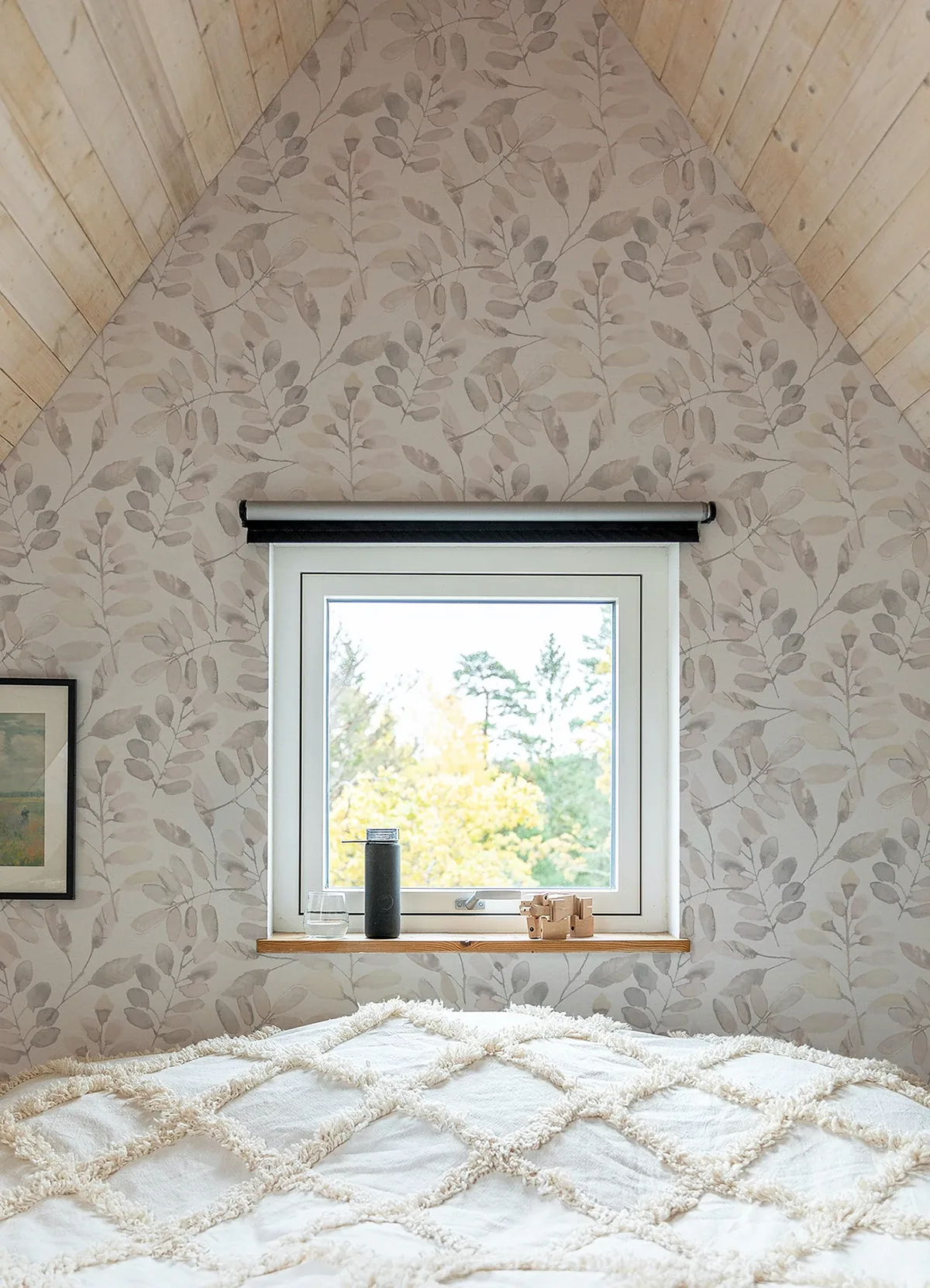 Brewster Home Fashions Pinnate Blush Leaves Wallpaper | Wallpaper Twins Brewster Home Fashions Pinnate Blush Leaves Wallpaper - SKU 3124-13906
