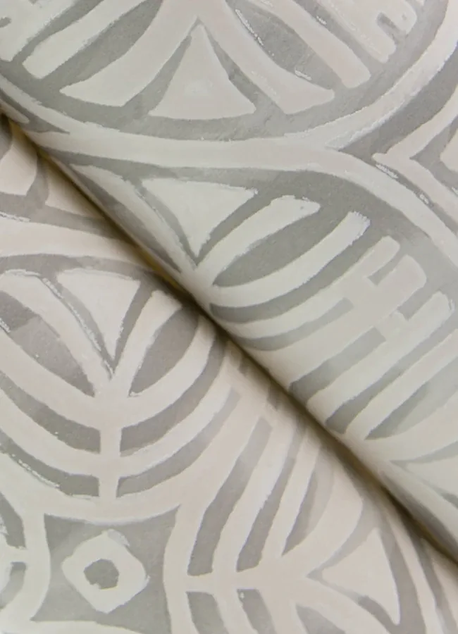 Brewster Home Fashions Sandee Grey Medallion Wallpaper | Wallpaper Twins Brewster Home Fashions Sandee Grey Medallion Wallpaper - SKU 3125-72313