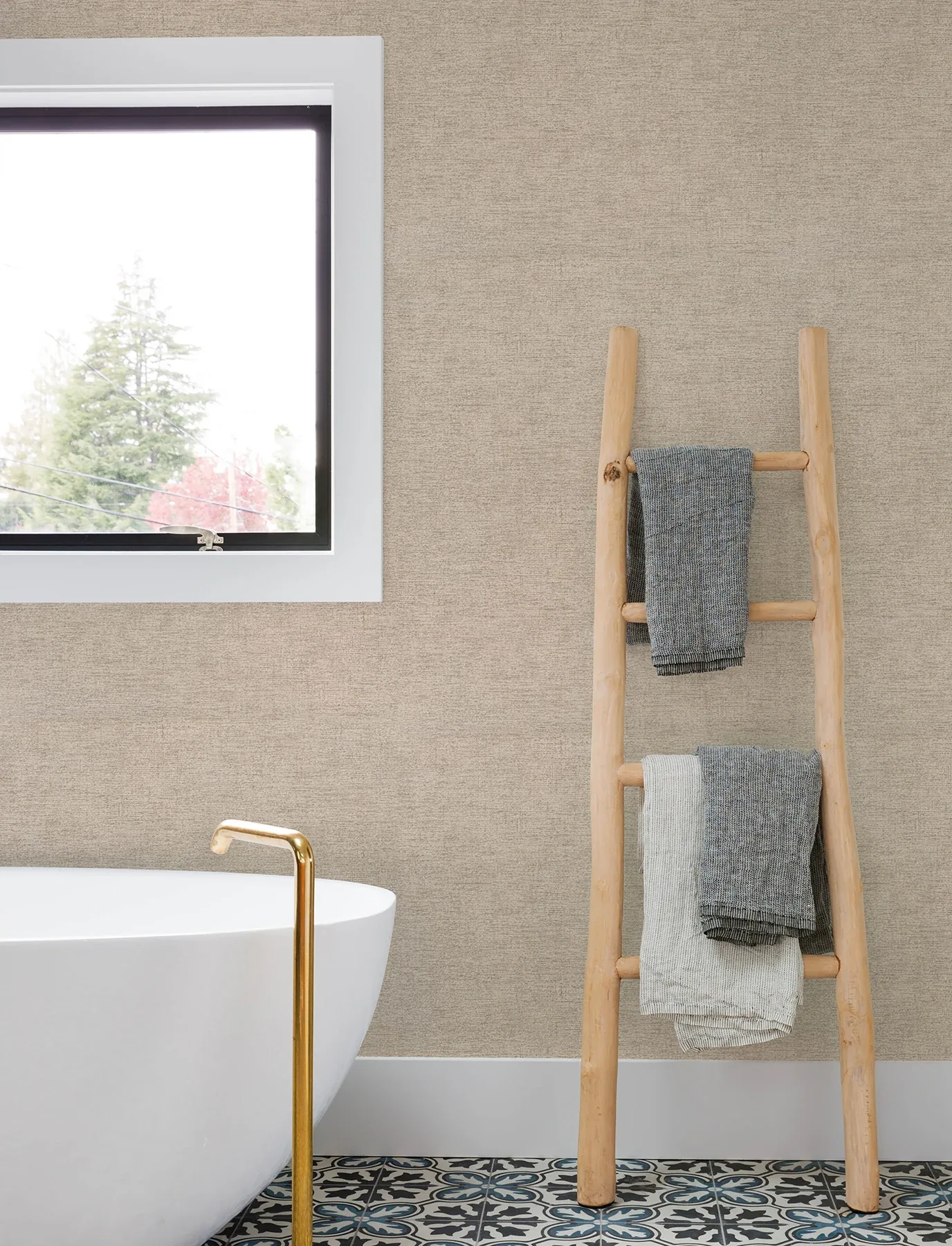 Brewster Home Fashions Tansy Taupe Distressed Wallpaper | Wallpaper Twins Brewster Home Fashions Tansy Taupe Distressed Wallpaper - SKU 4191-83040