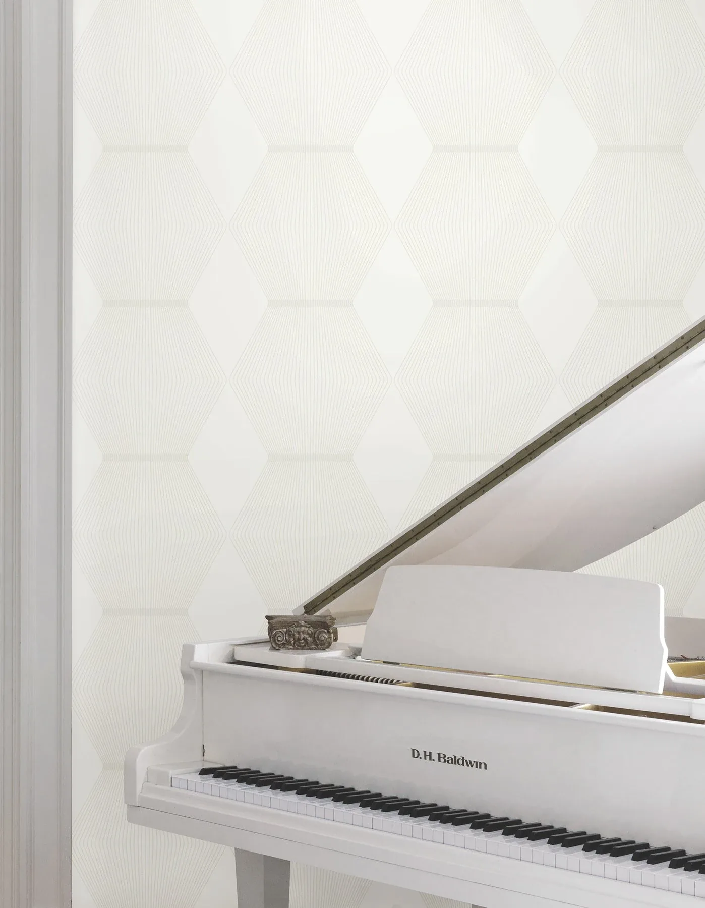York Designer Series Diamond Legacy White Wallpaper - SKU MX9634