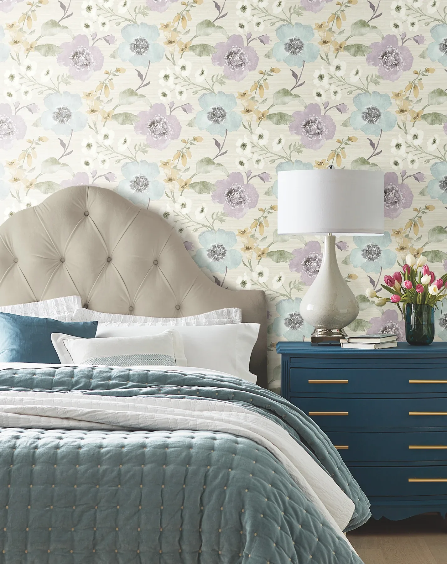 York Designer Series Evelyn Lavender Floral Wallpaper - SKU LL3202