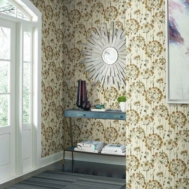 York Designer Series Flourish Cream & Gold Metallic Wallpaper - SKU CN2105