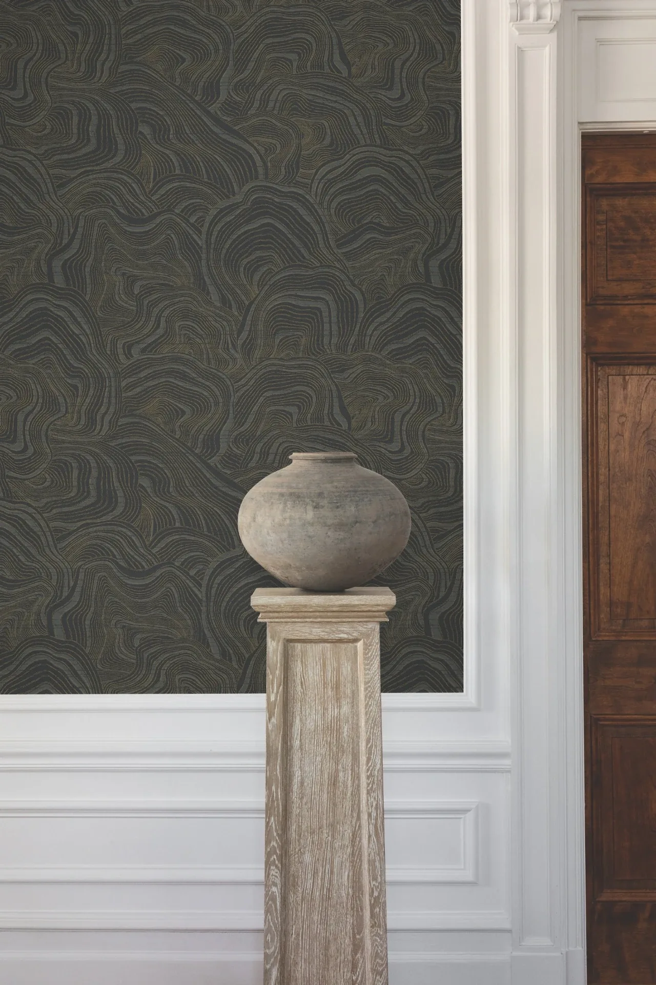 York Designer Series Geodes Black Wallpaper - SKU KT2162