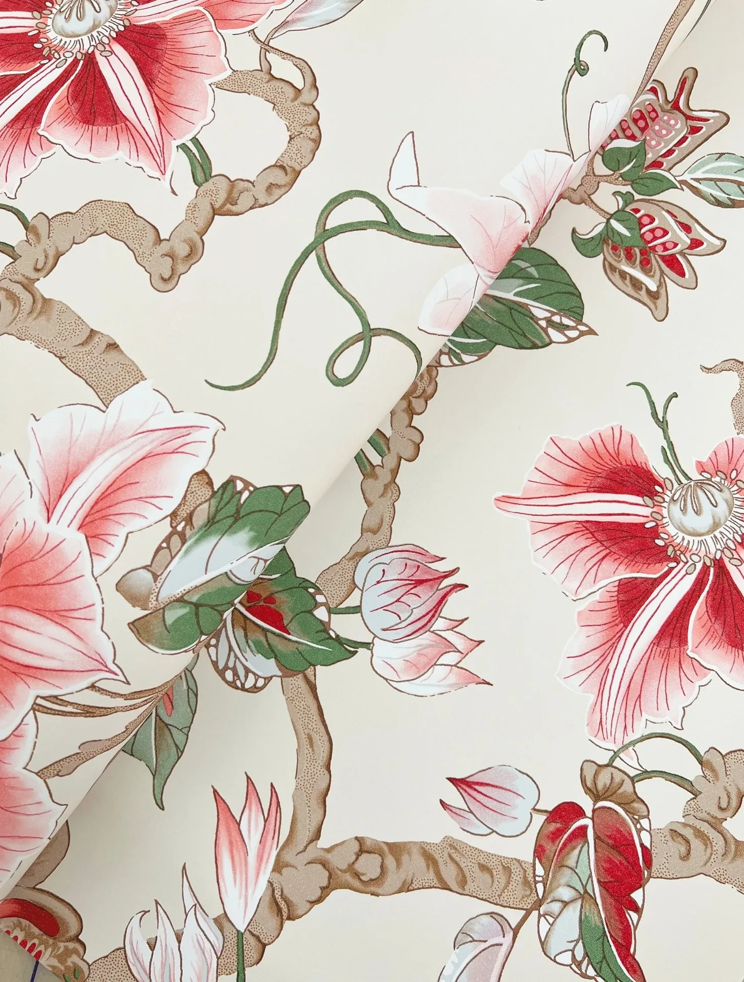 York Designer Series Marguerite Vine Cream Wallpaper - SKU GT4513