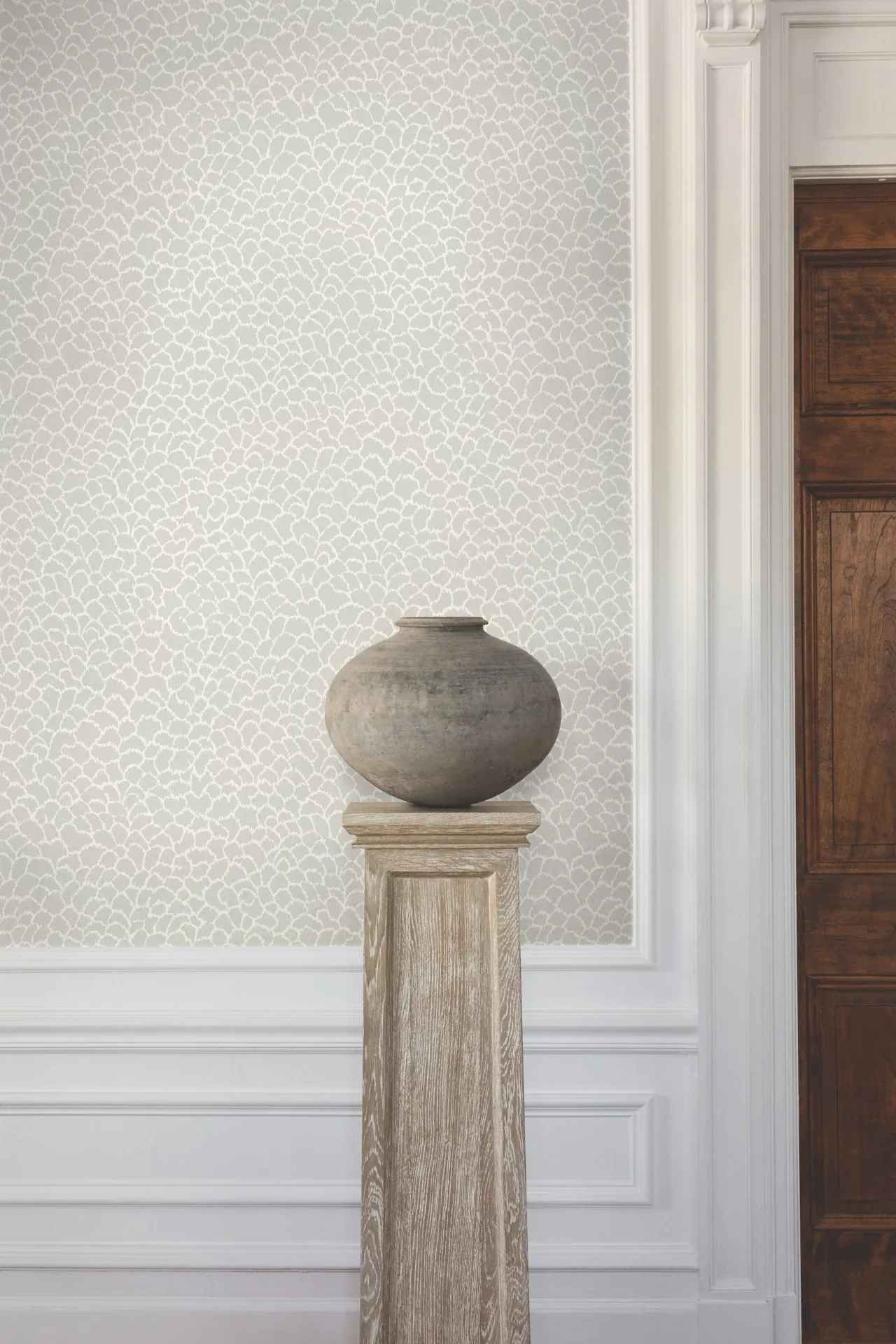 York Designer Series Nadie Grey Wallpaper | Wallpaper Twins York Designer Series Nadie Grey Wallpaper - SKU GT4574