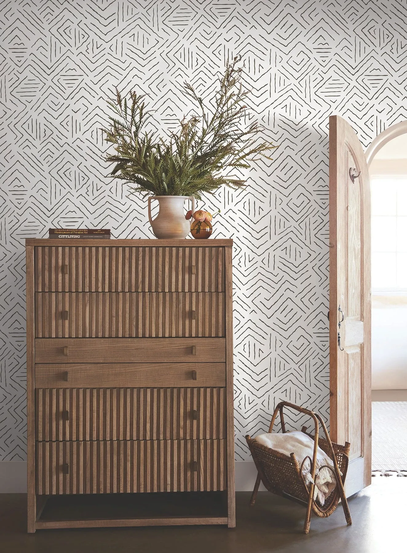 York Designer Series Sirih Black Wallpaper - SKU AB3081