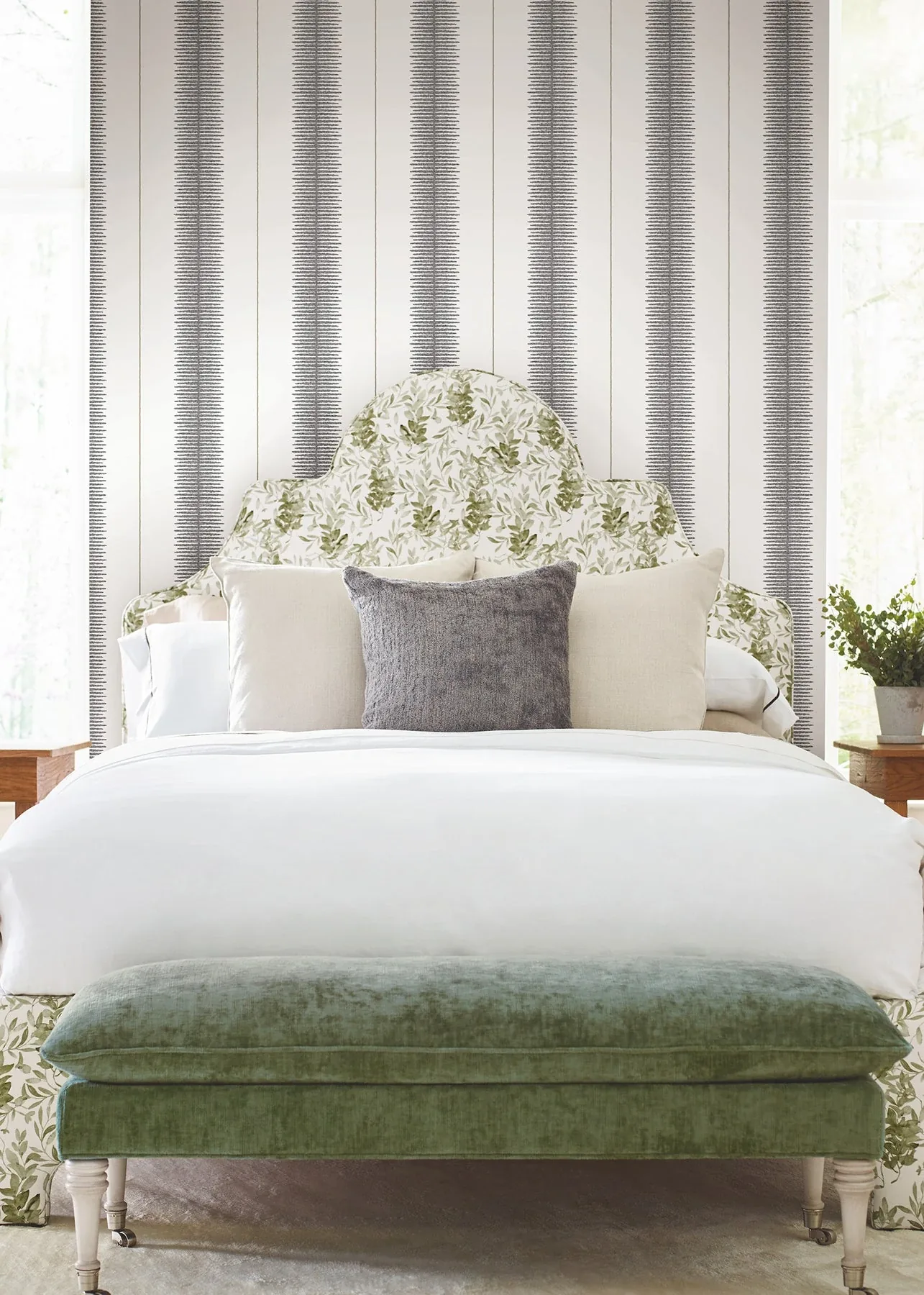 York Designer Series Tandem Stripe Black Wallpaper - SKU MX9615