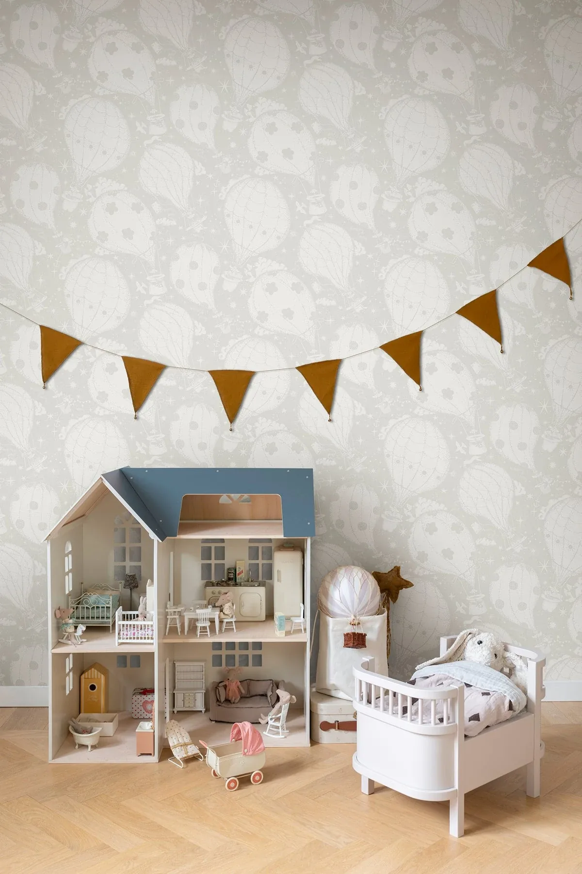 York Wallcoverings Ballongerna Grey Wallpaper | Wallpaper Twins York Wallcoverings Ballongerna Grey Wallpaper - SKU MB29001