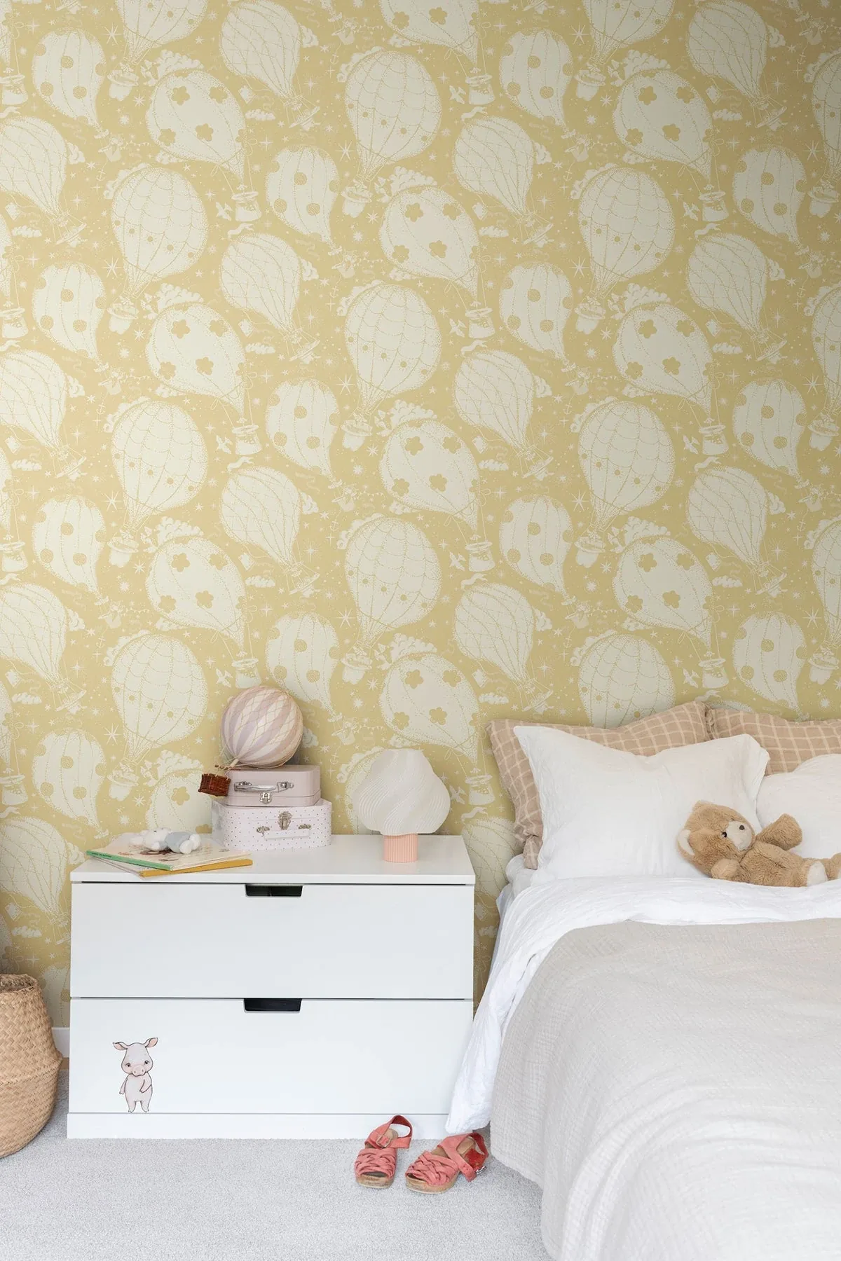 York Wallcoverings Ballongerna Yellow Wallpaper - SKU MB29002