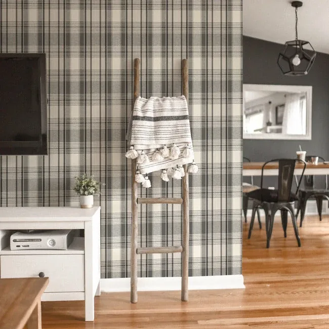 York Wallcoverings Bartola Plaid Black Wallpaper | Wallpaper Twins York Wallcoverings Bartola Plaid Black Wallpaper - SKU VN0466