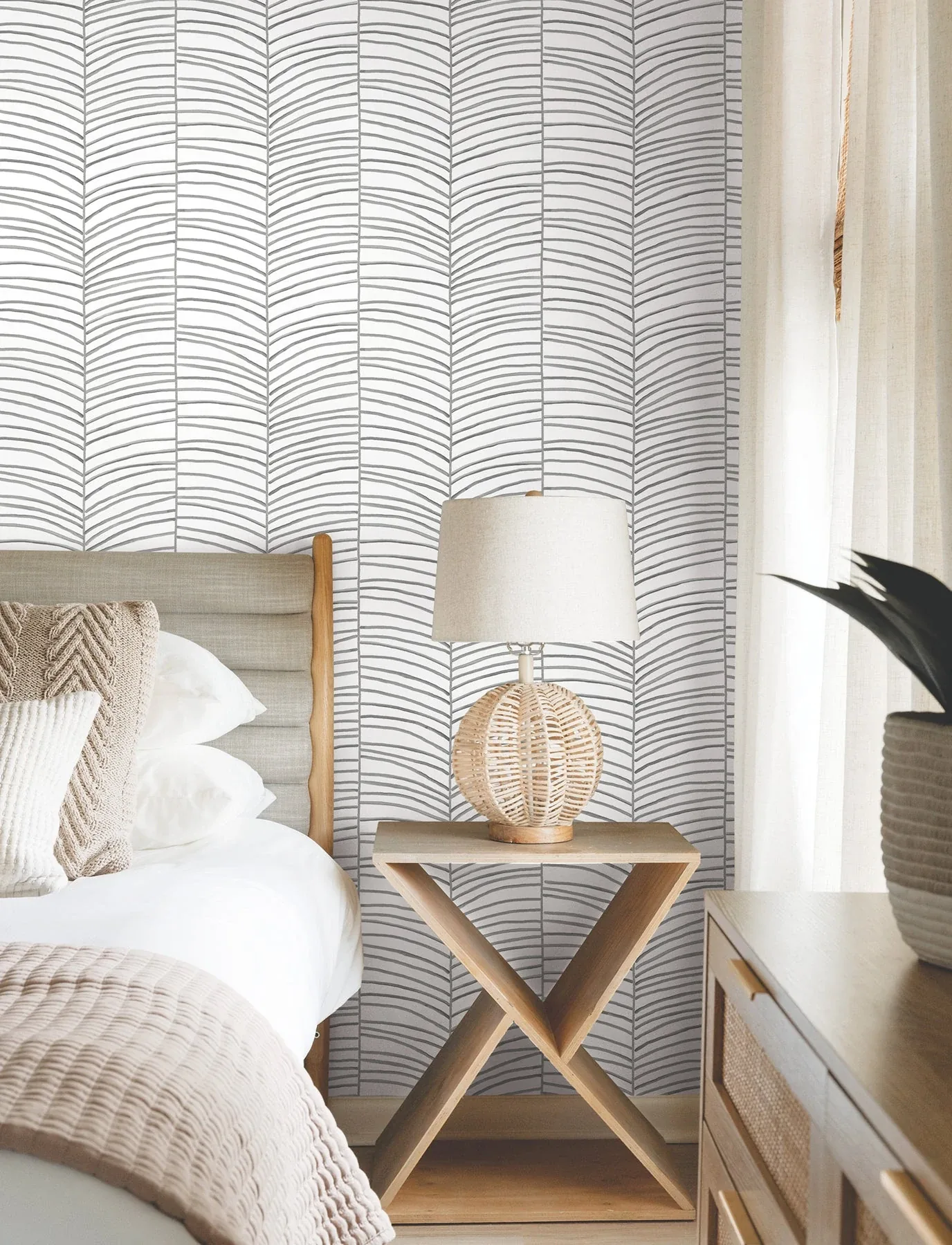 York Wallcoverings Cascade Palm Chevron Onyx Wallpaper | Wallpaper Twins York Wallcoverings Cascade Palm Chevron Onyx Wallpaper - SKU MT5673