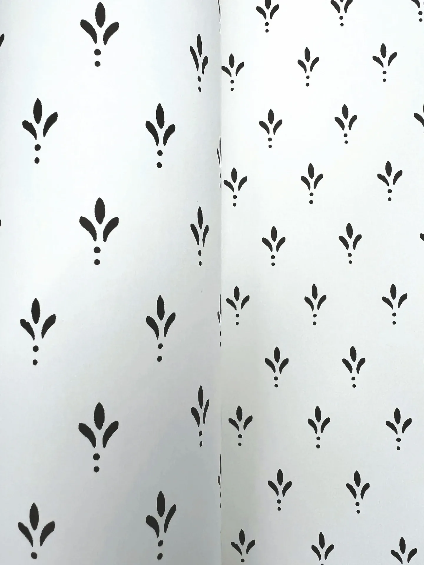 York Wallcoverings Charm Black & White Wallpaper | Wallpaper Twins York Wallcoverings Charm Black & White Wallpaper - SKU MF4775