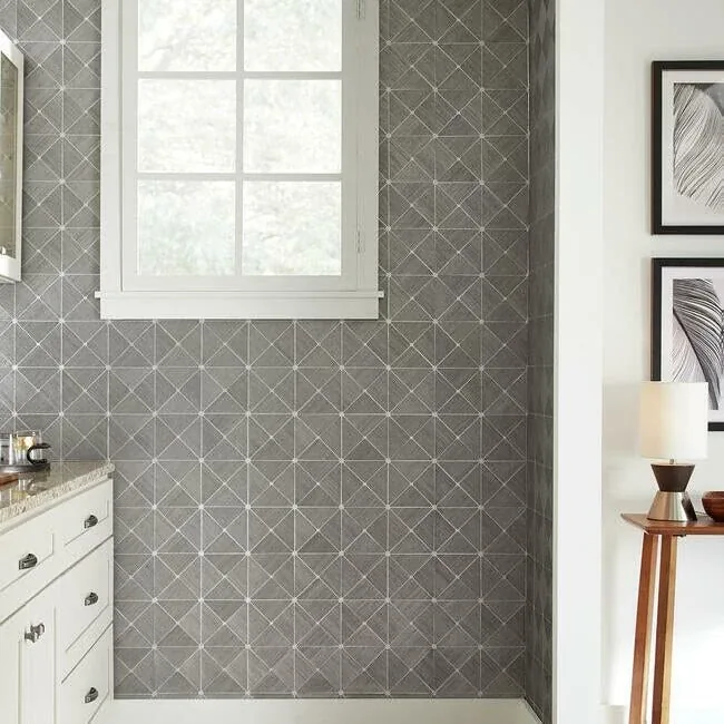 York Wallcoverings Dazzling Diamond Sisal Grasscloth Grey Wallpaper | Wallpaper Twins York Wallcoverings Dazzling Diamond Sisal Grasscloth Grey Wallpaper - SKU GM7506