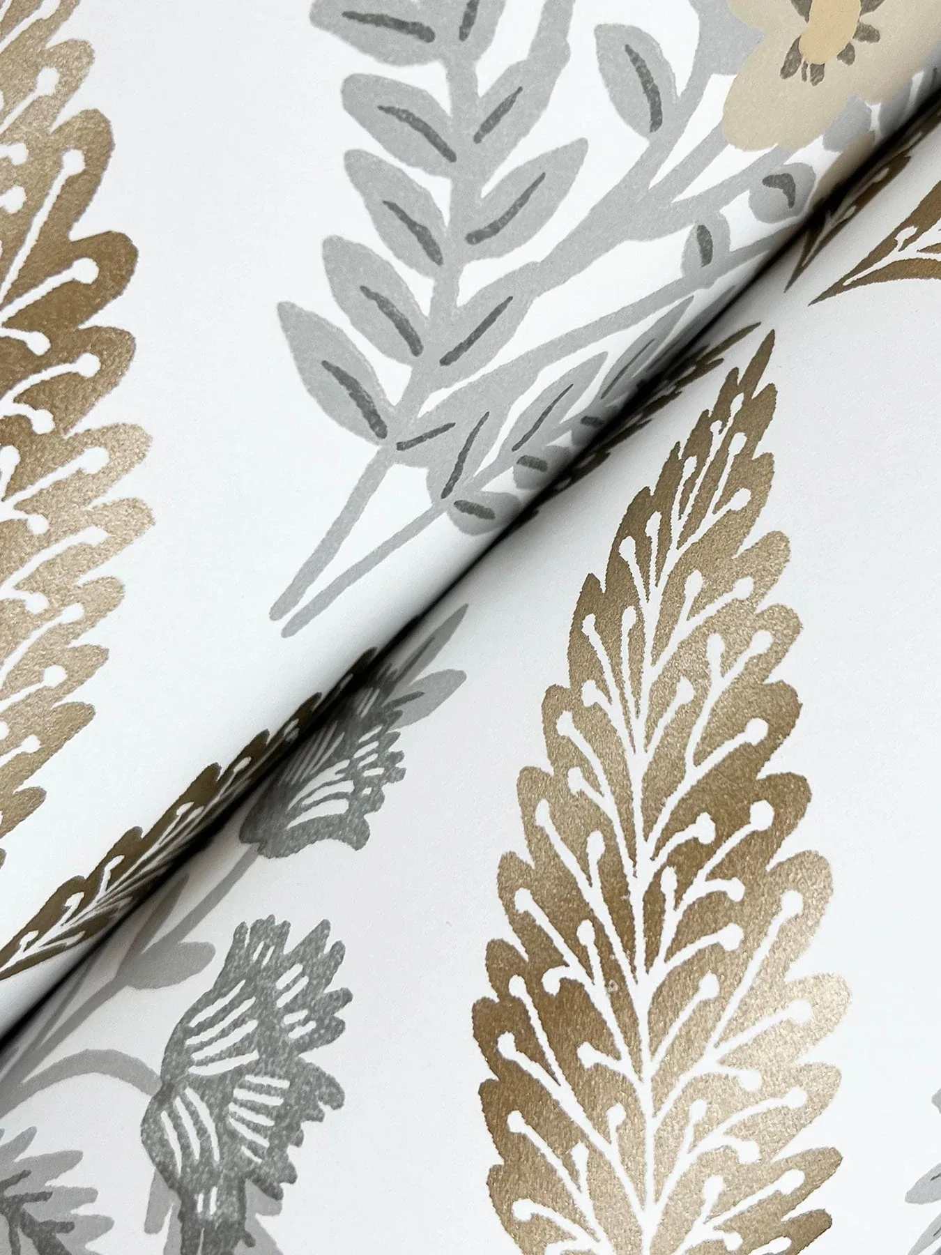 York Wallcoverings Estee Garden Gold Wallpaper - SKU RF7511