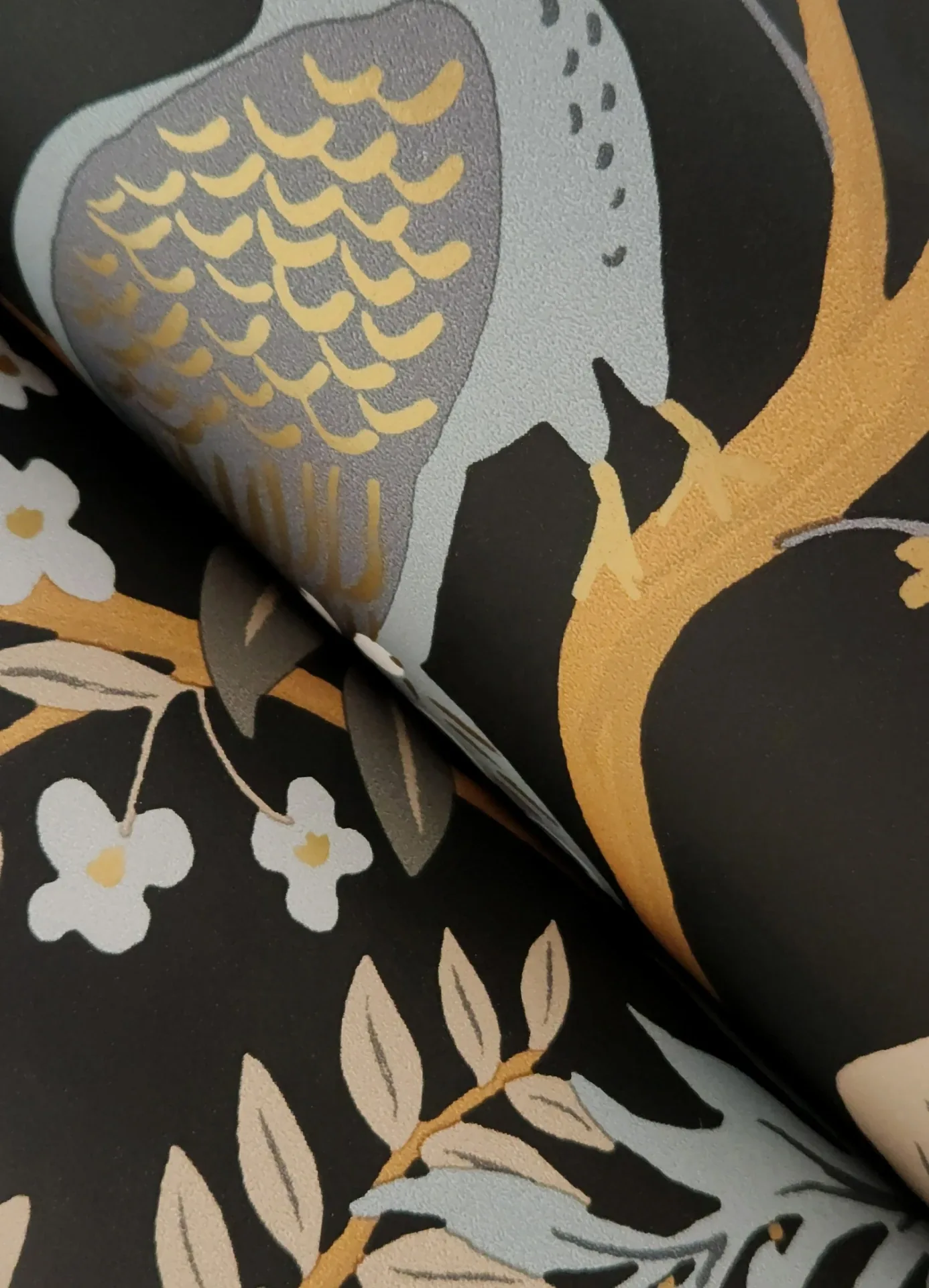 York Wallcoverings Peacock Garden Black Peel & Stick Wallpaper | Wallpaper Twins York Wallcoverings Peacock Garden Black Peel & Stick Wallpaper - SKU PSW1537RL