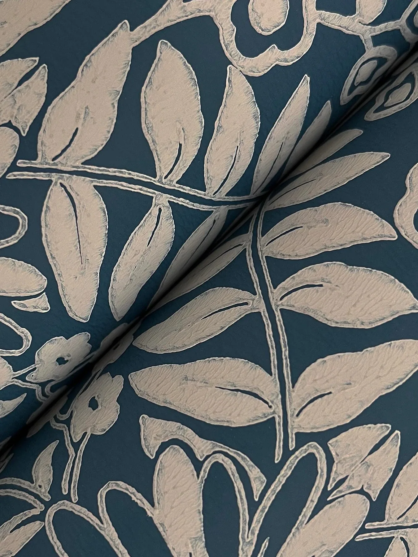York Wallcoverings Pineapple Damask Navy Wallpaper - SKU RF7486