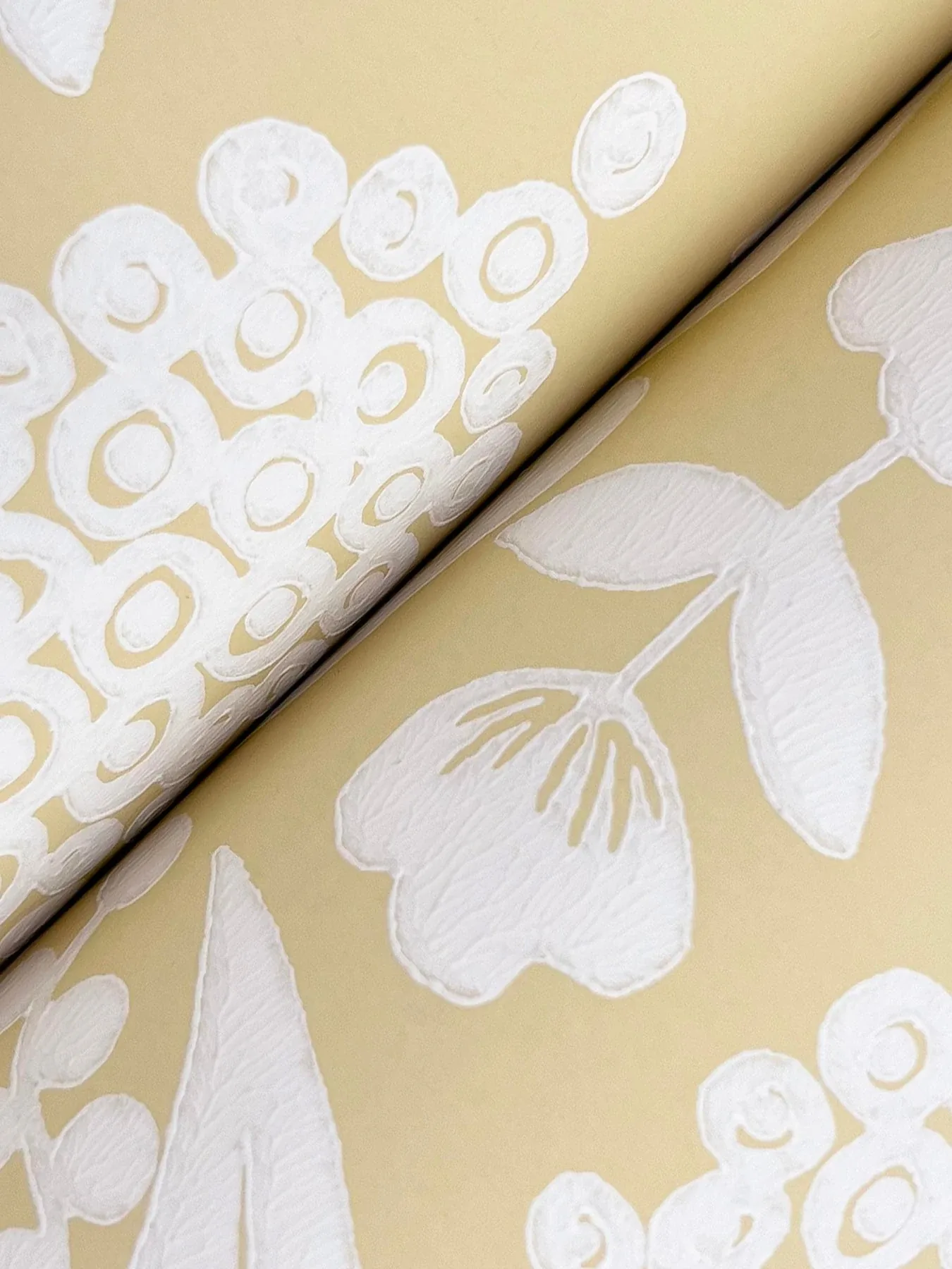 York Wallcoverings Pineapple Damask Yellow Wallpaper - SKU RF7481