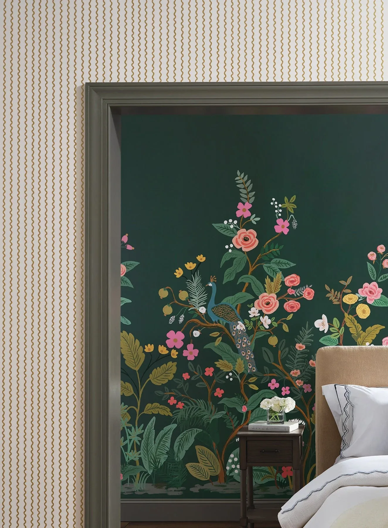 York Wallcoverings Rickrack Gold Wallpaper - SKU RF7551