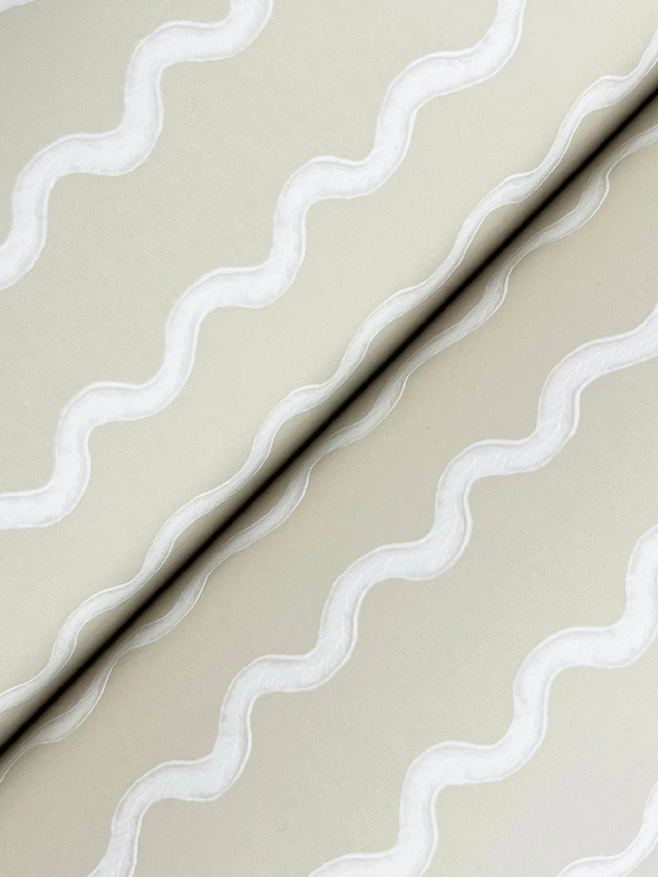York Wallcoverings Rickrack Linen Wallpaper | Wallpaper Twins York Wallcoverings Rickrack Linen Wallpaper - SKU RF7554