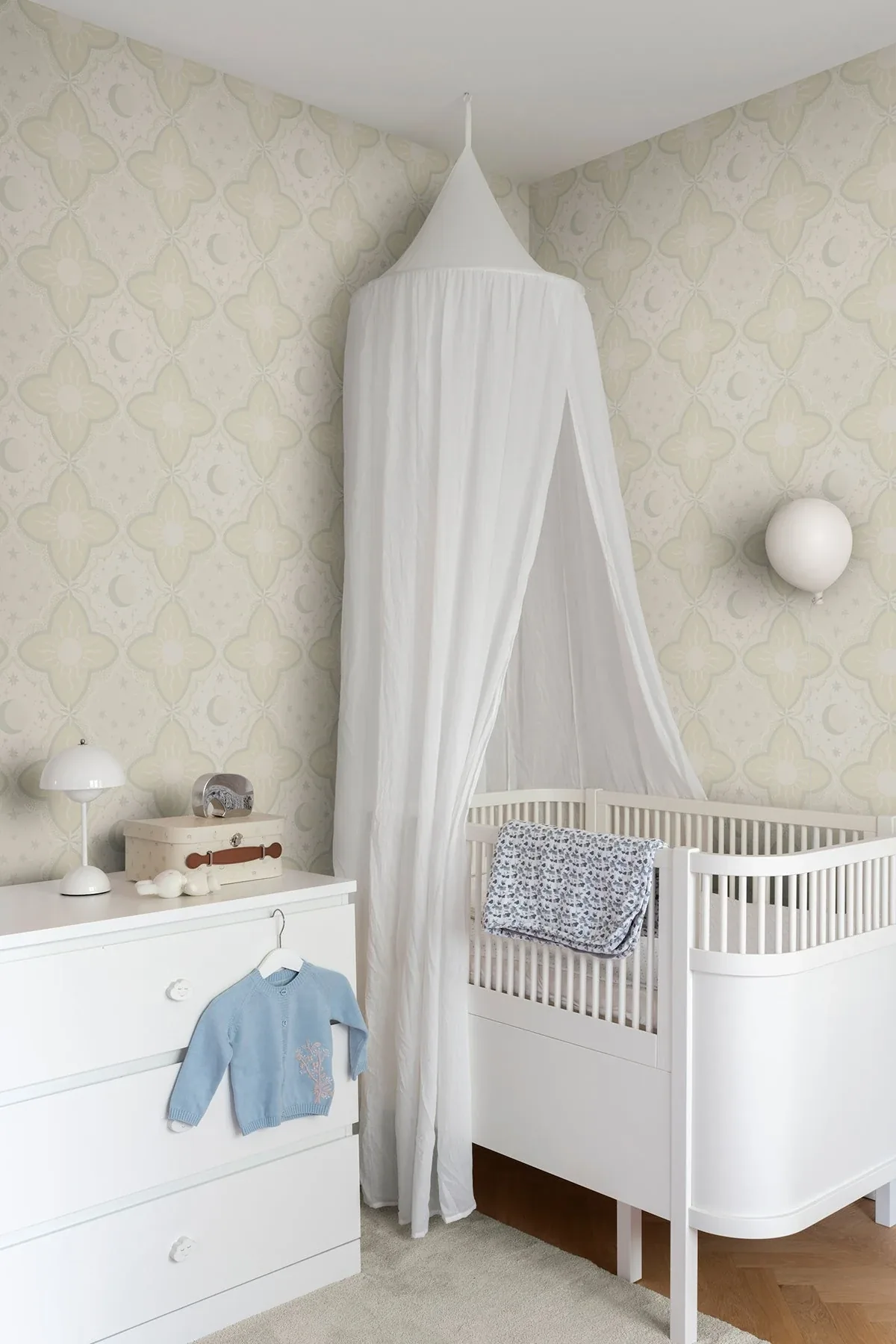 York Wallcoverings Sol & Mane Beige Wallpaper | Wallpaper Twins York Wallcoverings Sol & Mane Beige Wallpaper - SKU MB29031