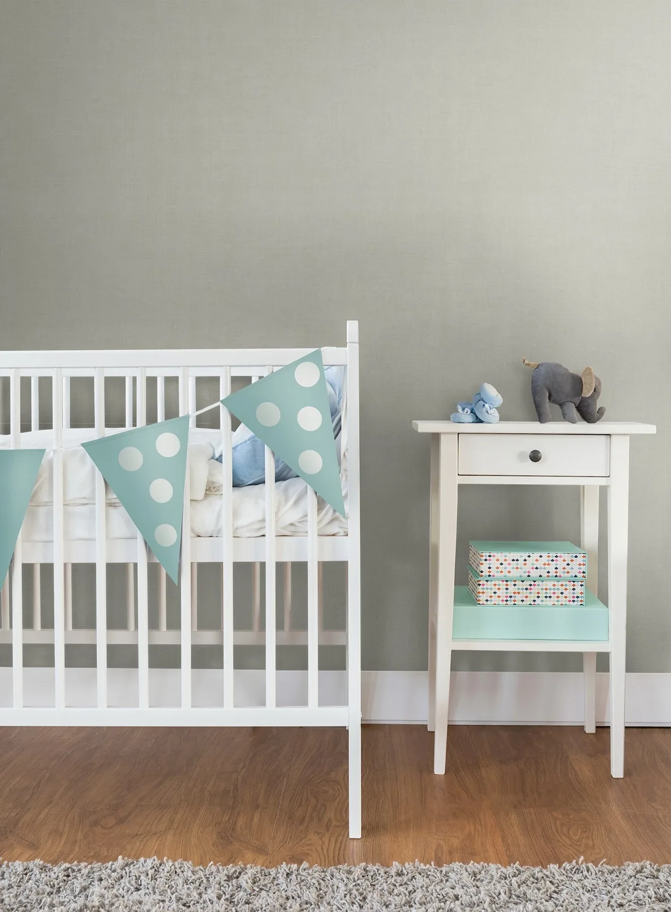 York Wallcoverings Vava Alg Grey Wallpaper | Wallpaper Twins York Wallcoverings Vava Alg Grey Wallpaper - SKU MB16021