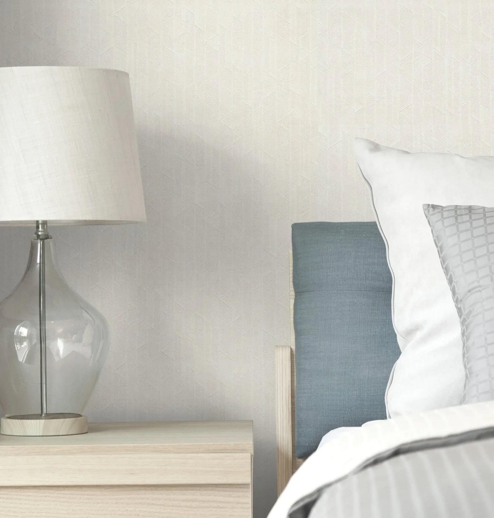 York Wallcoverings Verge Pewter Wallpaper | Wallpaper Twins York Wallcoverings Verge Pewter Wallpaper - SKU UD2590N