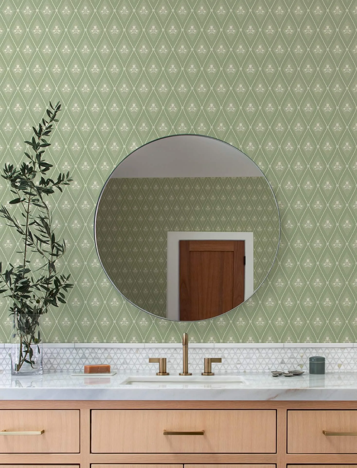 A-Street Prints Alma wallpaper, color Moss, SKU 4201-48030