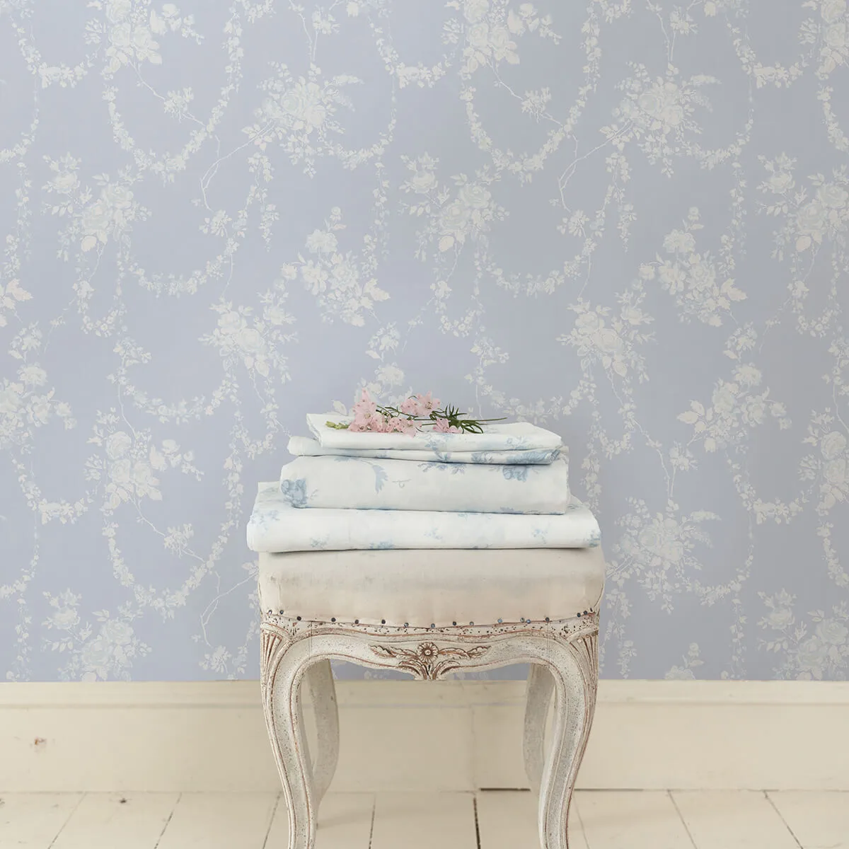 A-Street Prints Chandelier Gates - Blue Gemstone Wallpaper | Buy Online A-Street Prints Chandelier Gates wallpaper, color Blue Gemstone, SKU AST4170