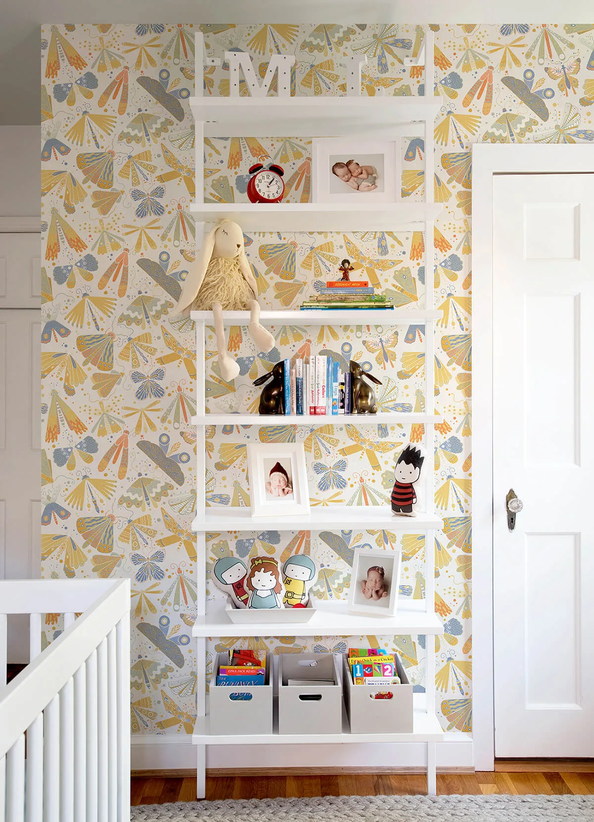 A-Street Prints Flyga - Gold Wallpaper | Buy Online A-Street Prints Flyga wallpaper, color Gold, SKU 4111-63023