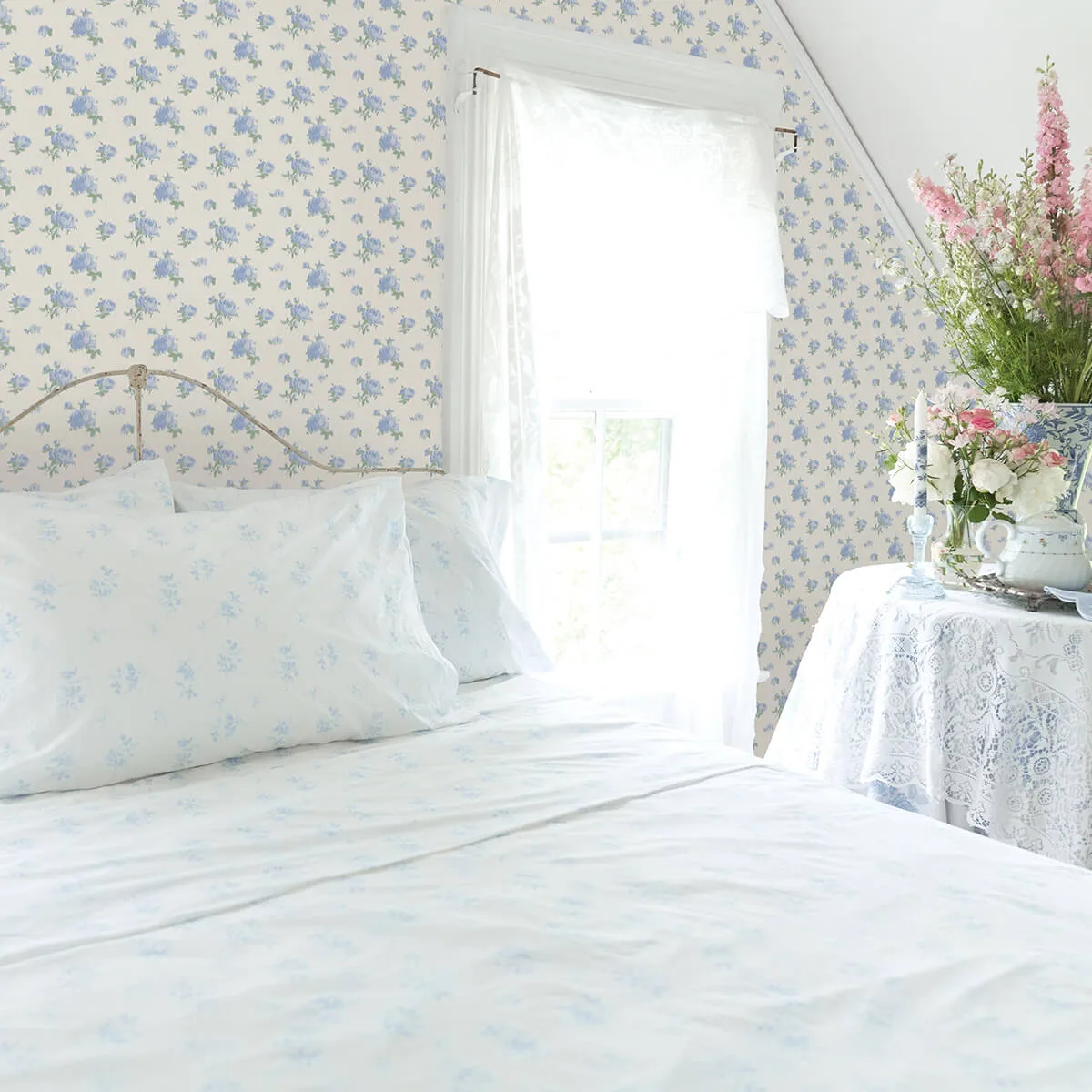 A-Street Prints Ikat Rose wallpaper, color Blue, SKU AST4107
