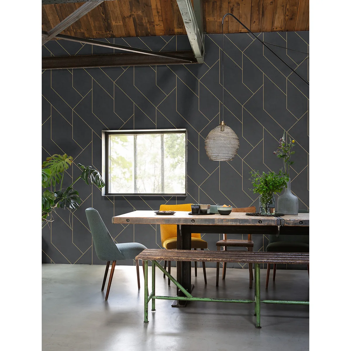 Advantage Pollock - Black Wallpaper | Buy Online Advantage Pollock wallpaper, color Black, SKU 4015-427431