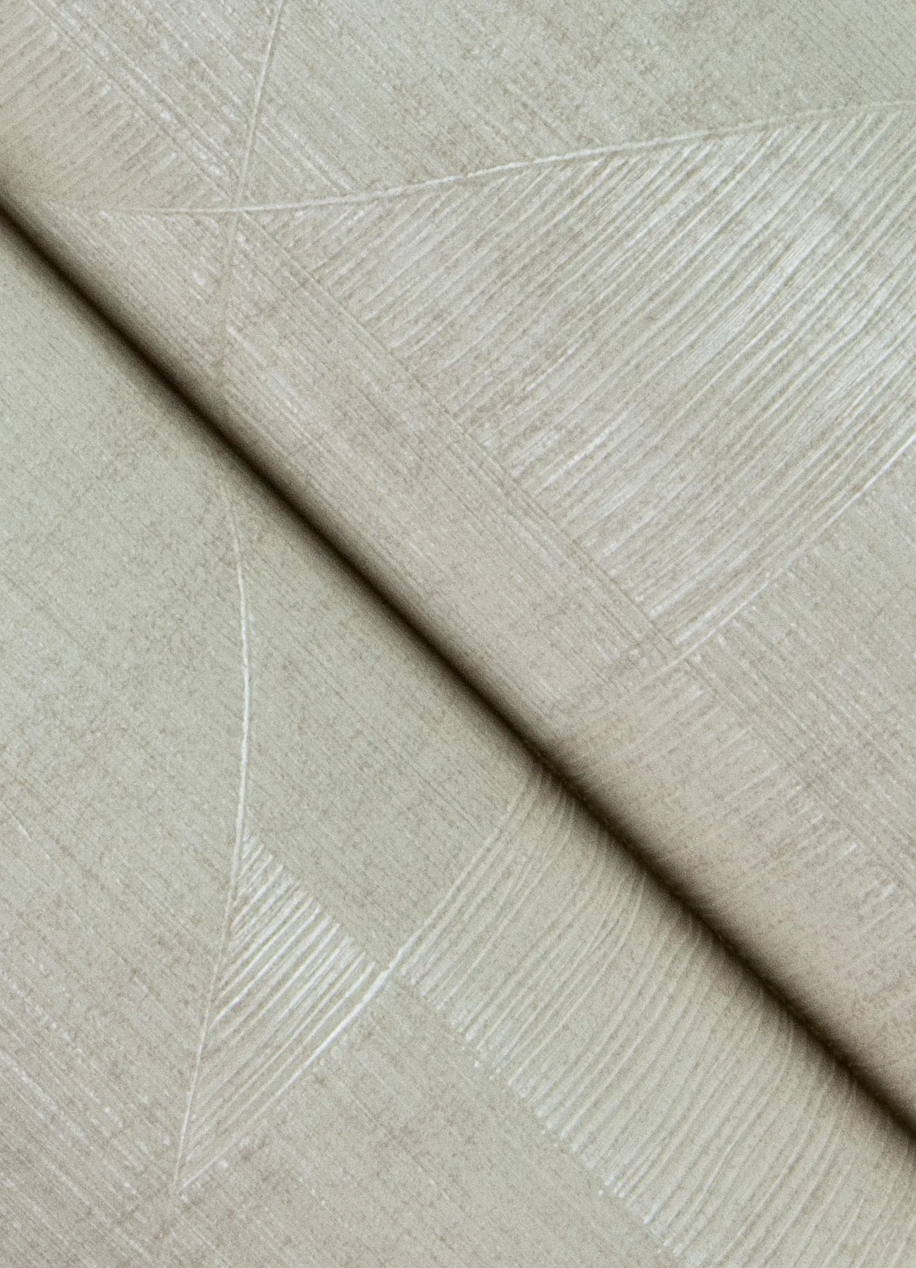 Advantage Wegener - Ivory Wallpaper | Buy Online Advantage Wegener wallpaper, color Ivory, SKU 4082-381966