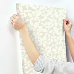 Antonina Vella Free Spirit - Pearl Wallpaper | Buy Online Antonina Vella Free Spirit wallpaper, color Pearl, SKU BO6683
