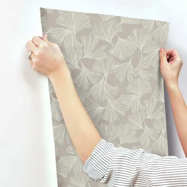 Antonina Vella Ginkgo Toss - Silver Wallpaper | Buy Online Antonina Vella Ginkgo Toss wallpaper, color Silver, SKU DD3746