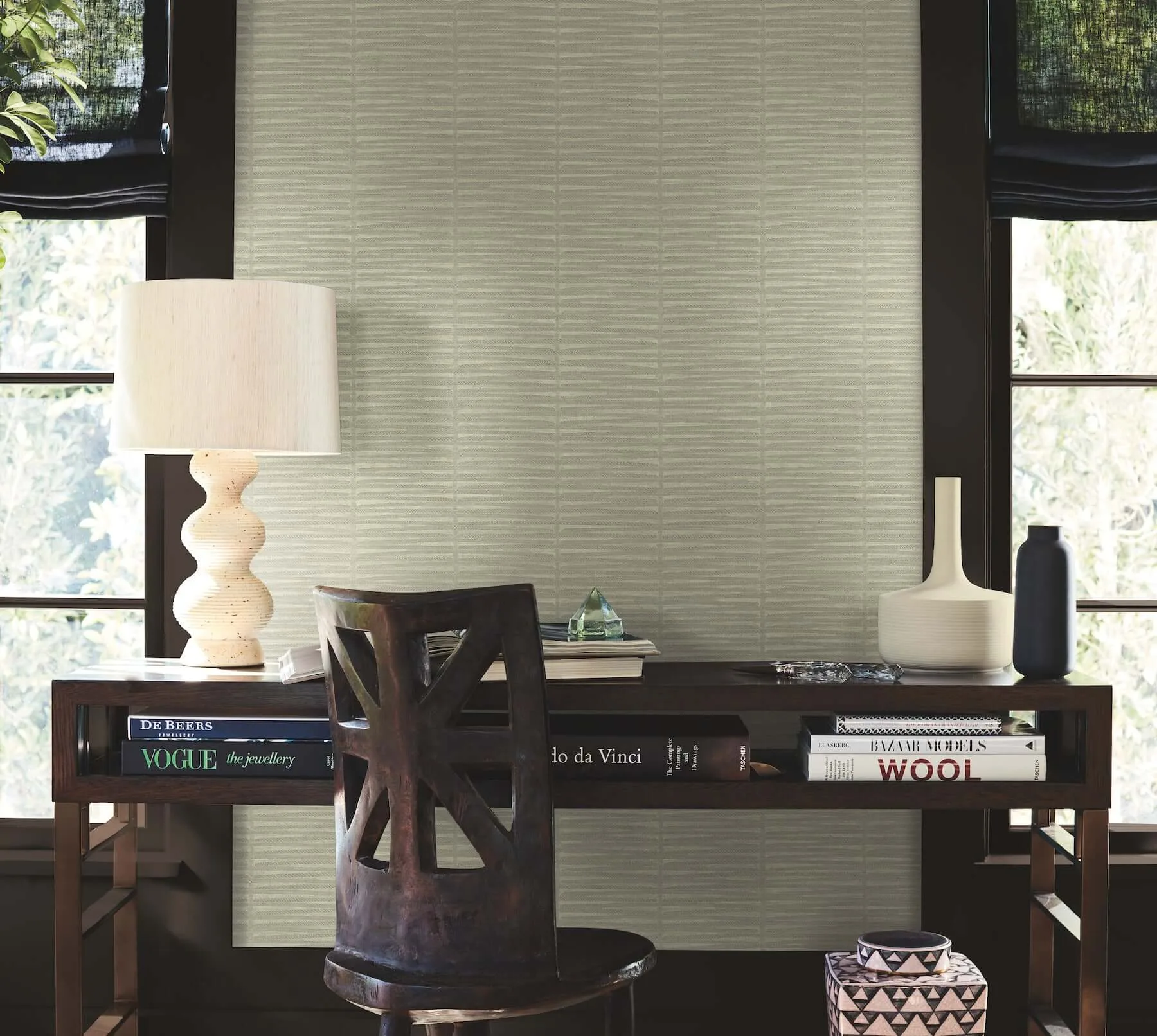 Antonina Vella Iringa - Linen Wallpaper | Buy Online Antonina Vella Iringa wallpaper, color Linen, SKU AB3053